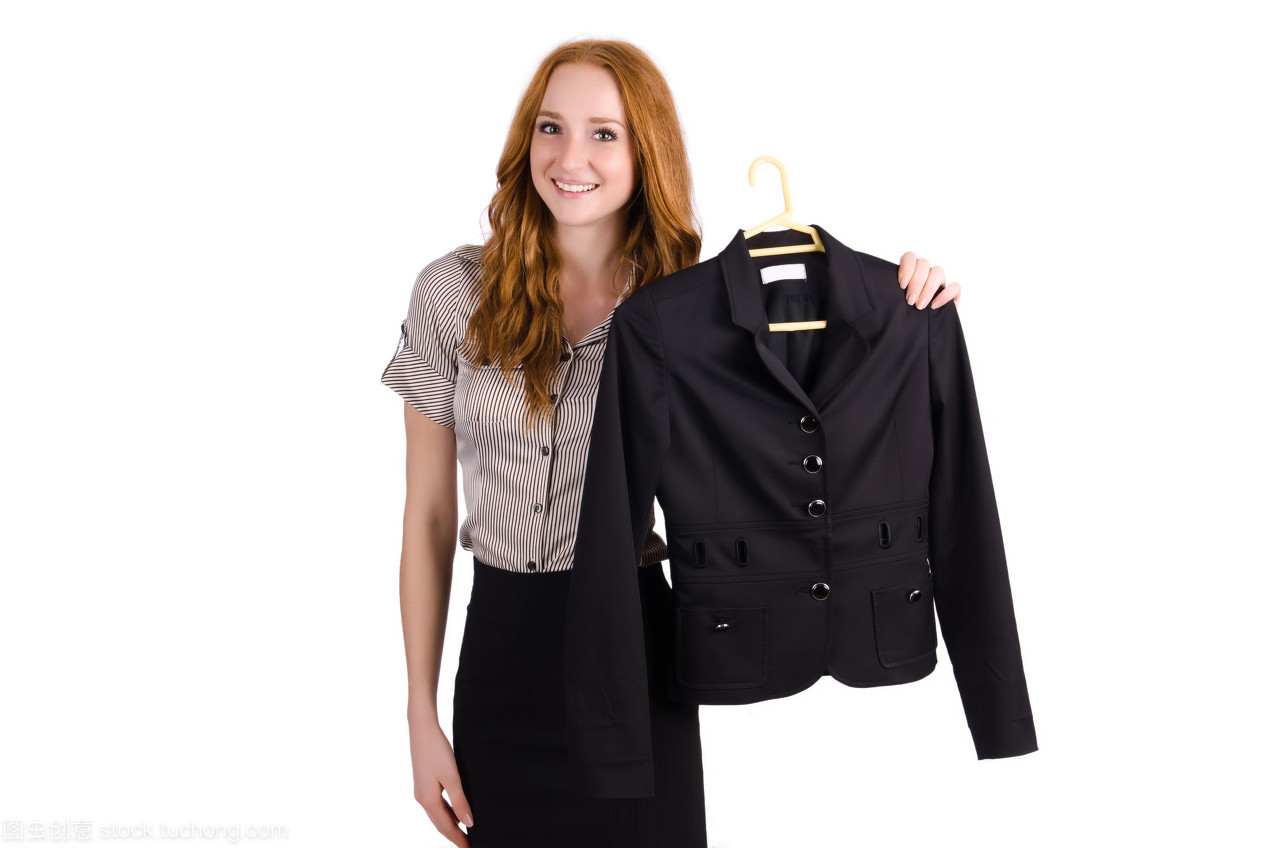 时尚迷思 消费主义阴影下的现代购物困境